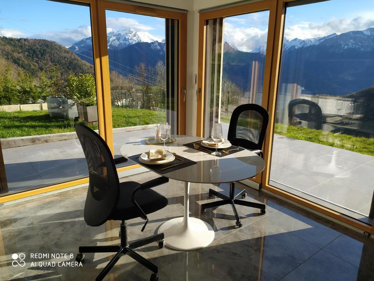 In The Heart Of Nature With An Unique View Plan Montmin Exterior photo